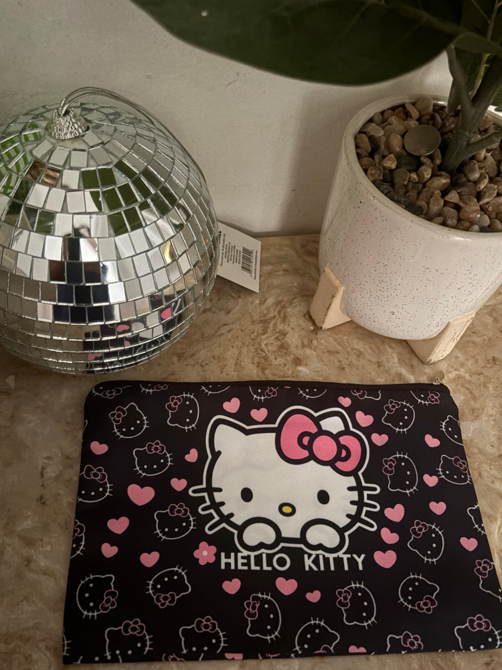 Hello Kitty Pouch