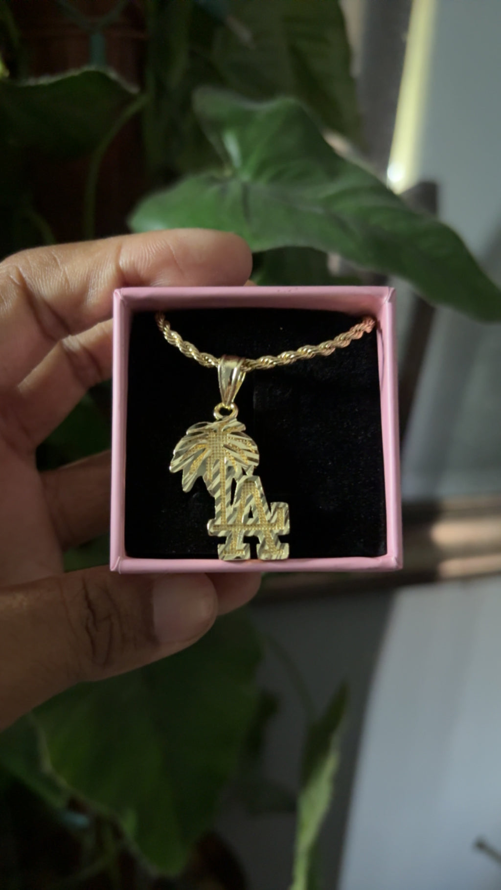 LA Necklace